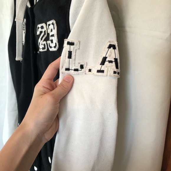 Jacket - Picture 2 of 5